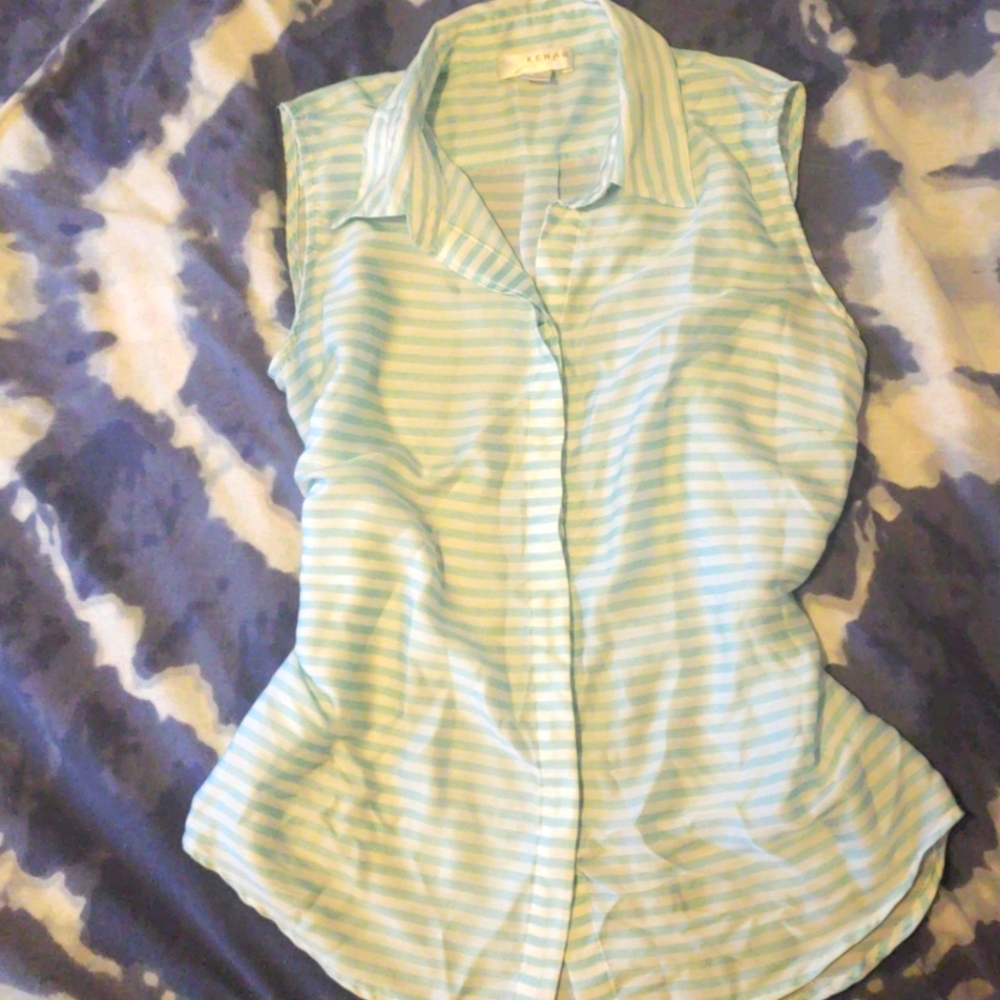 Kenar button up tank top size M